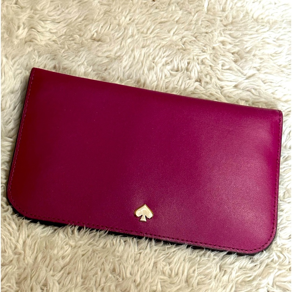 ❤️KATE SPADE SCALLOPED WALLET❤️